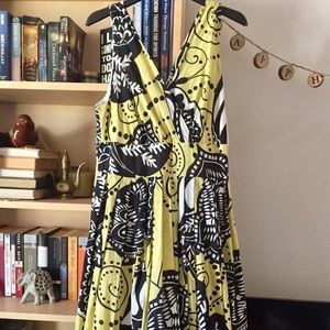 M sleeveless sundress/party dress fit & flair